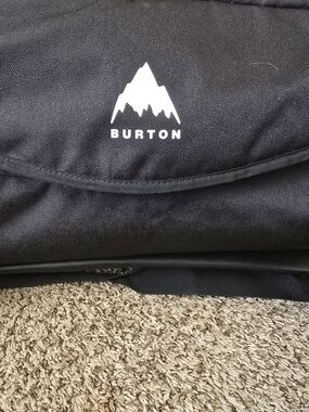 Burton Gig 70 + CamelBak Snow Dawg Bundle – Snowboard Travel + Hydration Setup